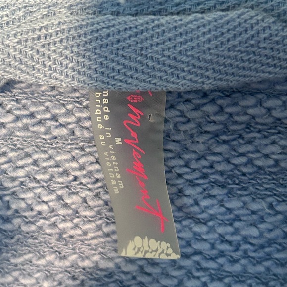 FREE PEOPLE FP Movement Solid Honey Dove Hoodie Pullover Size Medium Blue - Picture 3 of 5